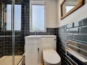 Photo 1- click for photo gallery